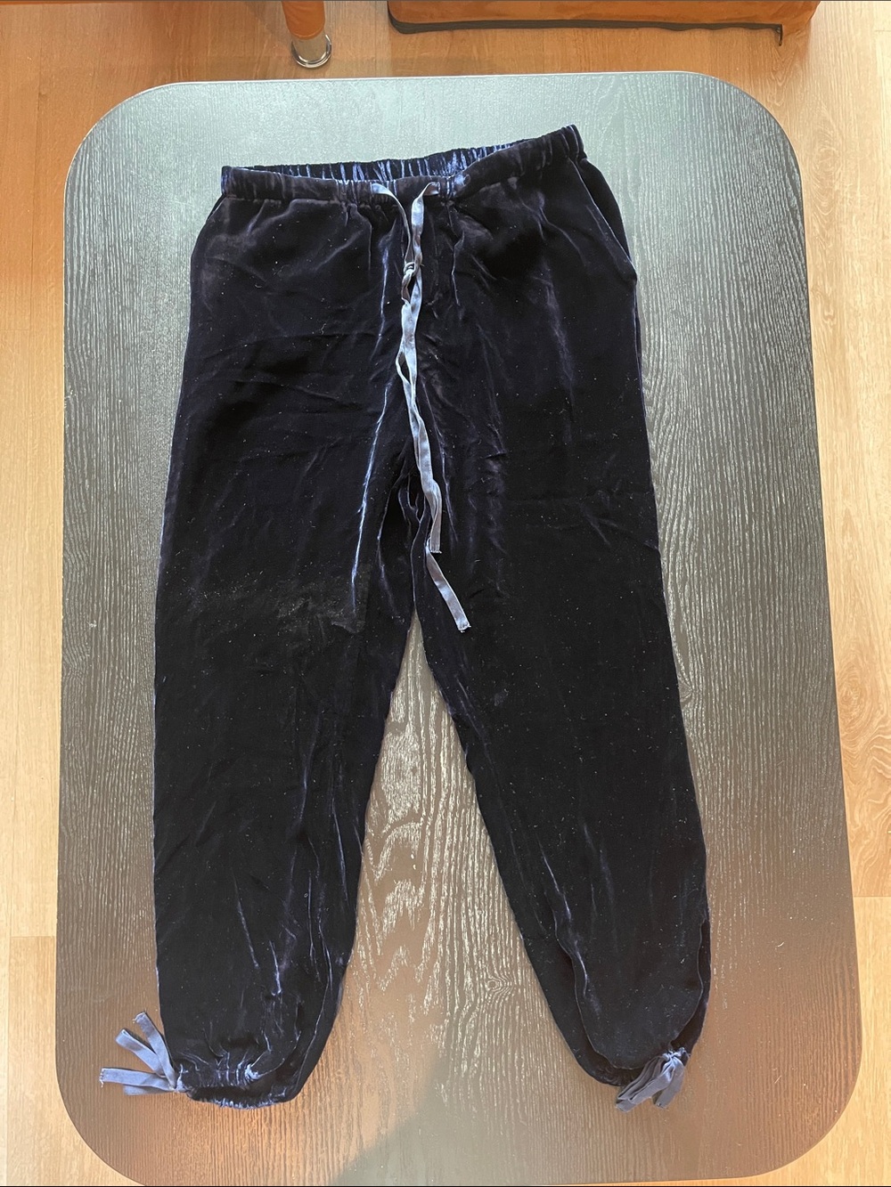 Velvet joggers